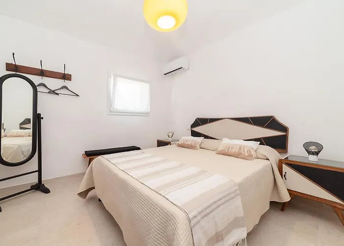 Euphorbia Vila Ostuni